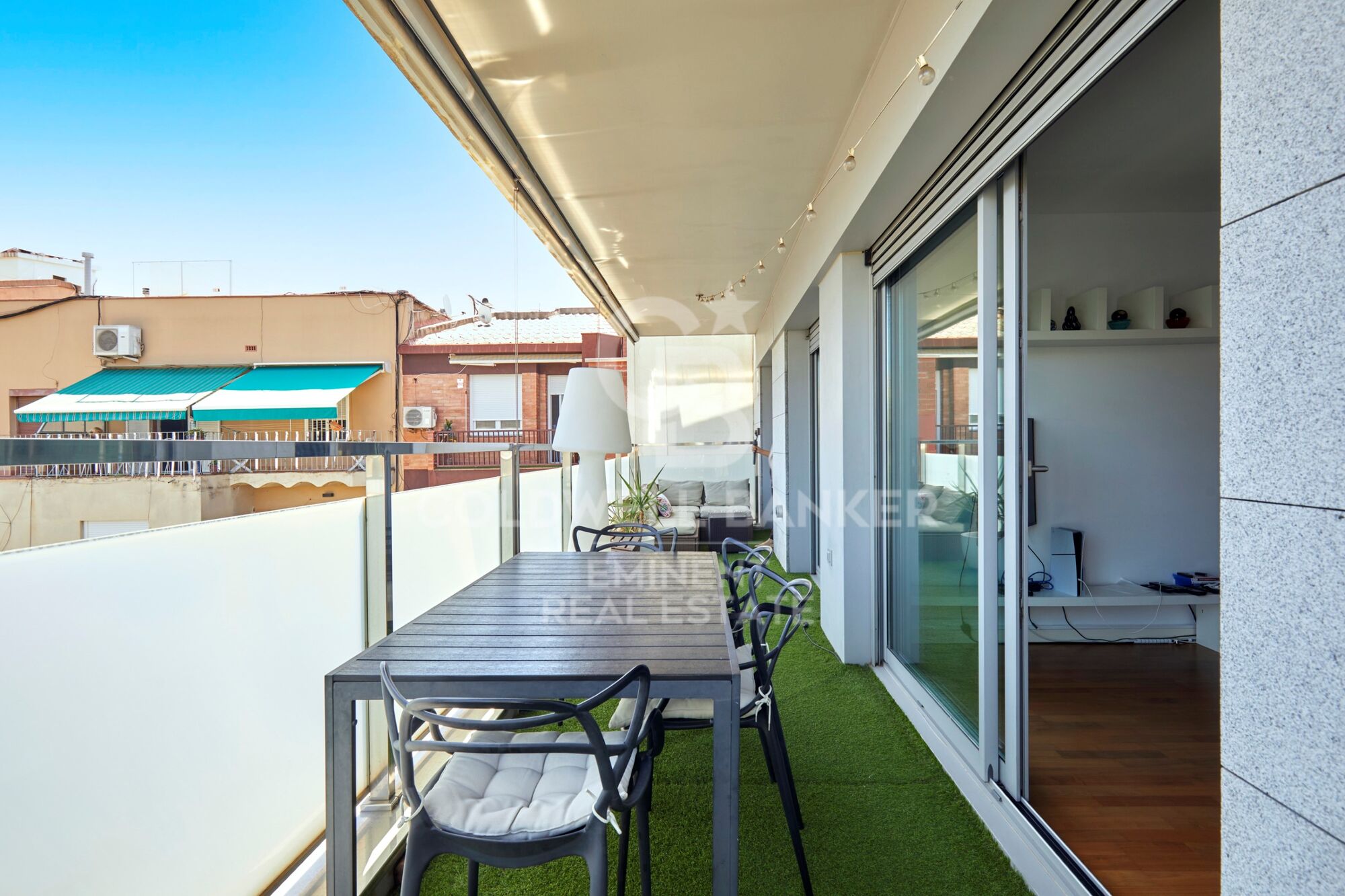 Espectacular piso con terraza en La Nova Esquerra de l'Eixample
