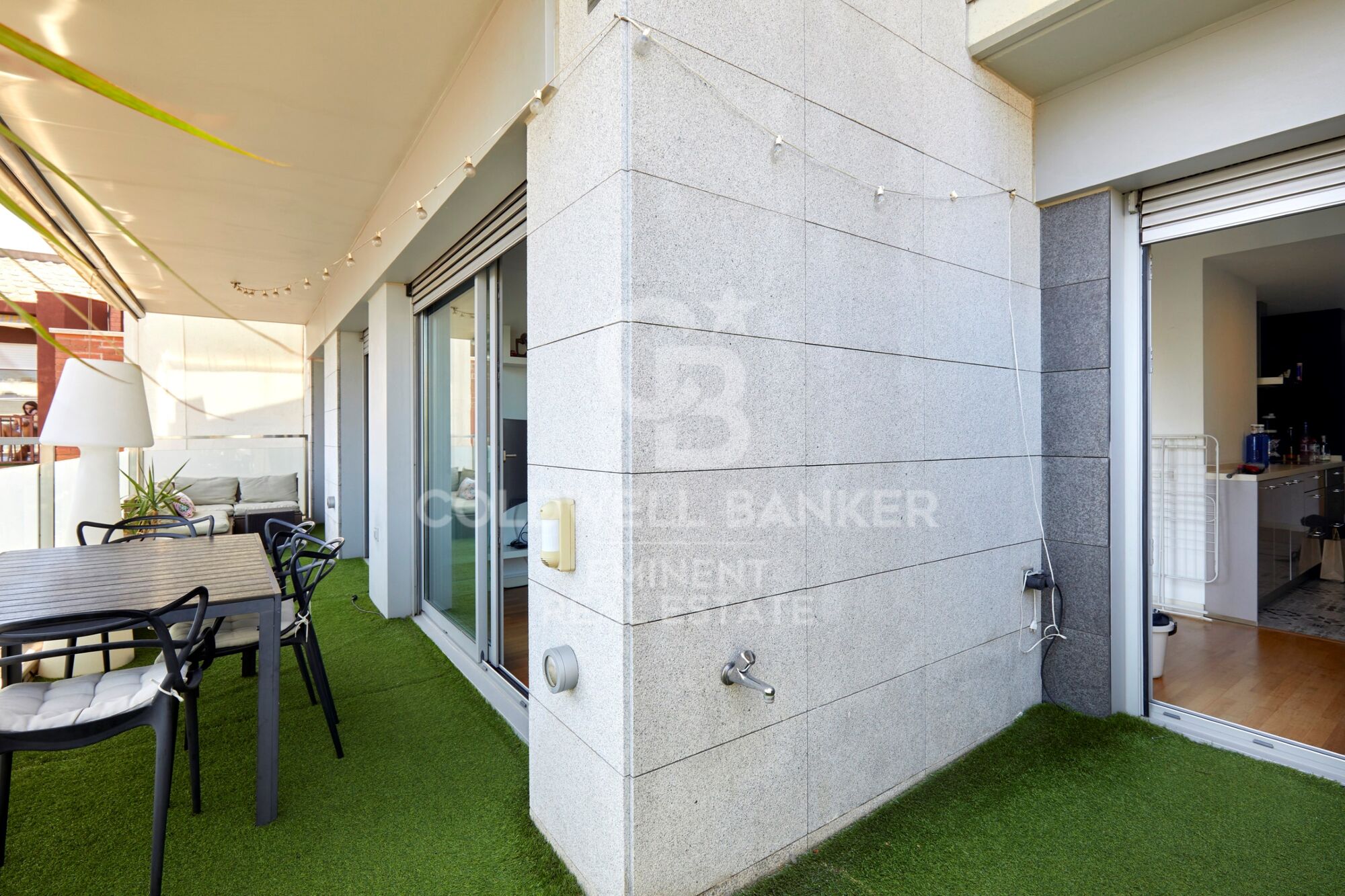 Espectacular piso con terraza en La Nova Esquerra de l'Eixample
