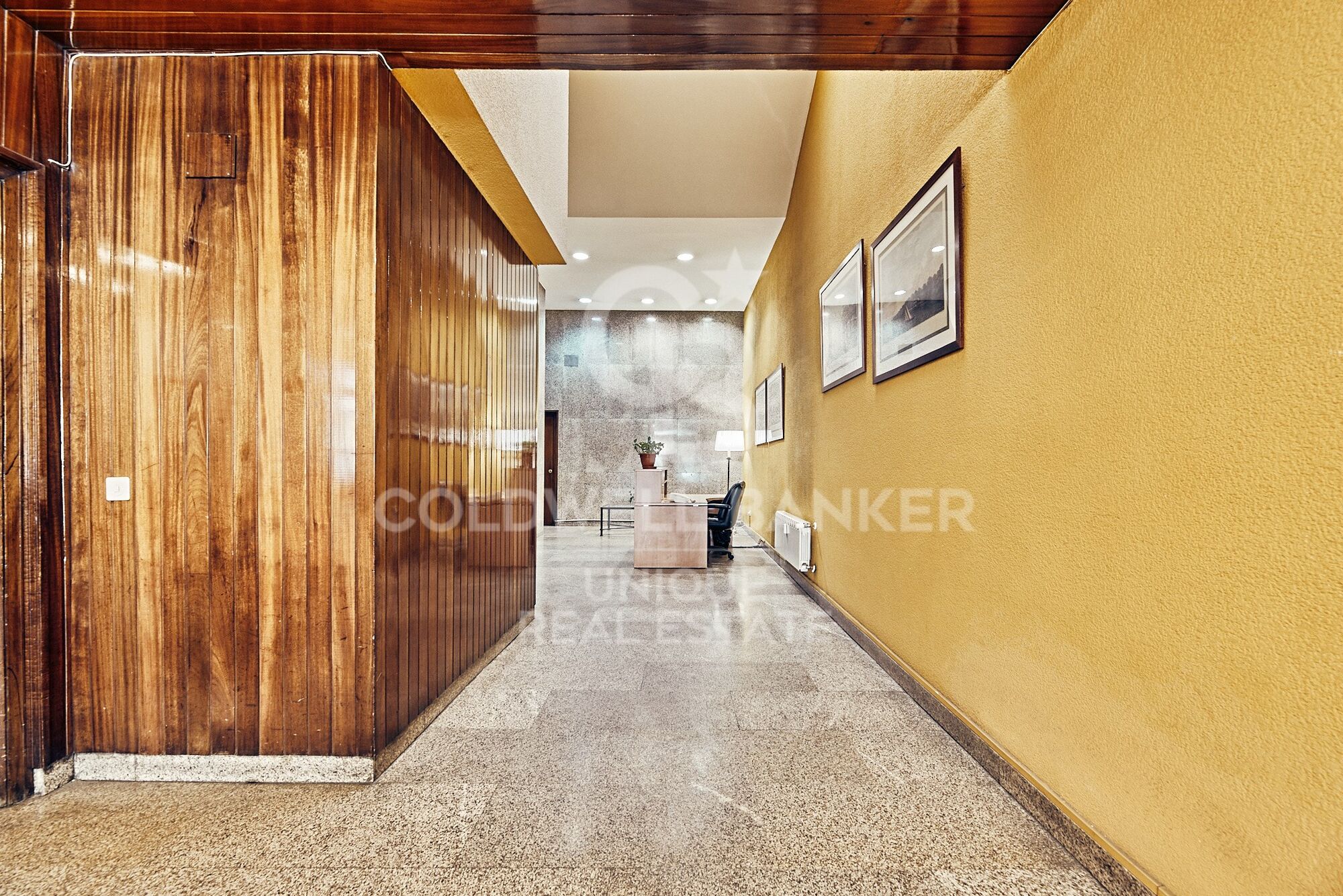 Piso reformado con 2 habitaciones en el barrio de Salamanca