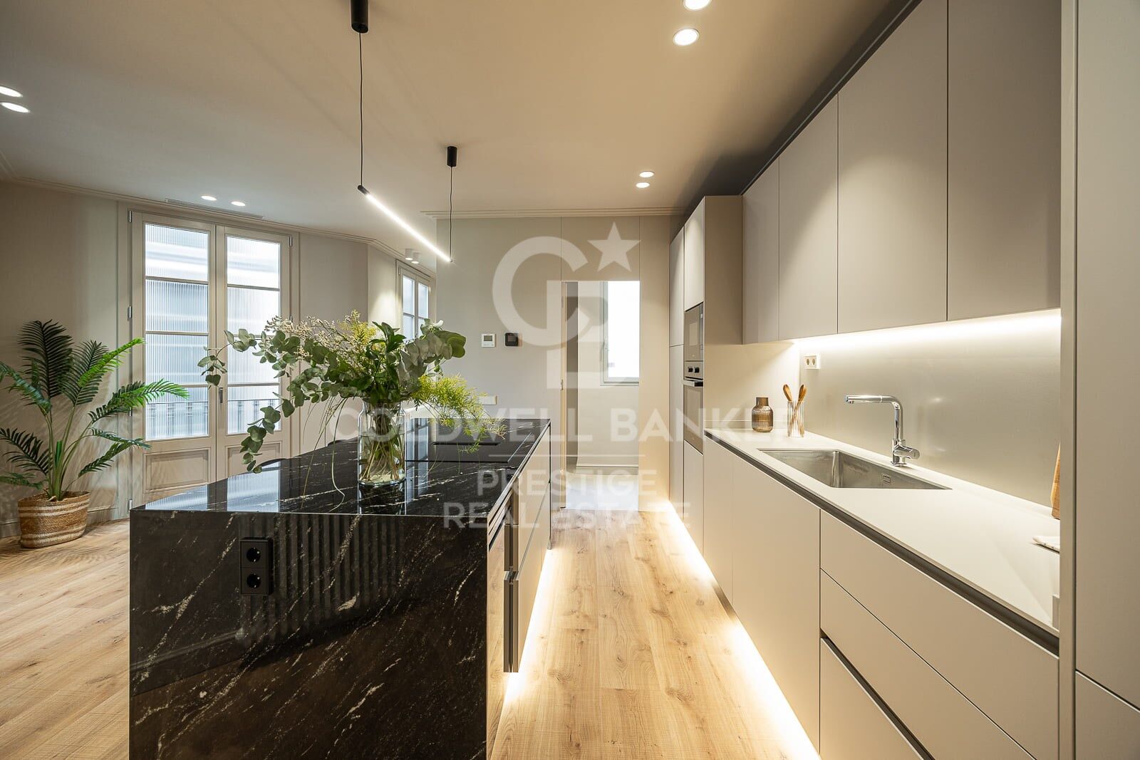 Appartement rénové à vendre dans l'Eixample Derecho