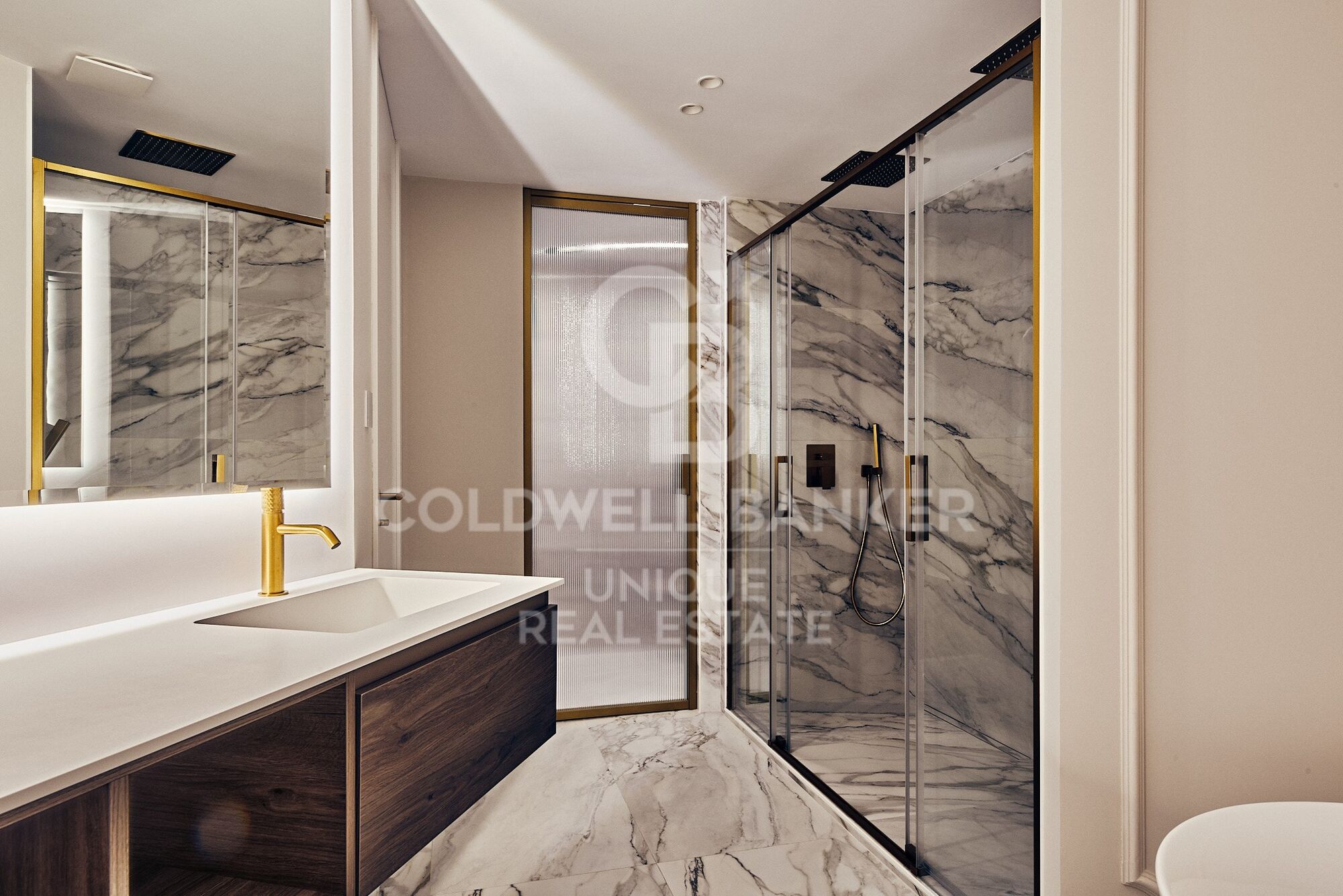 Four-bedroom apartment in Salamanca District