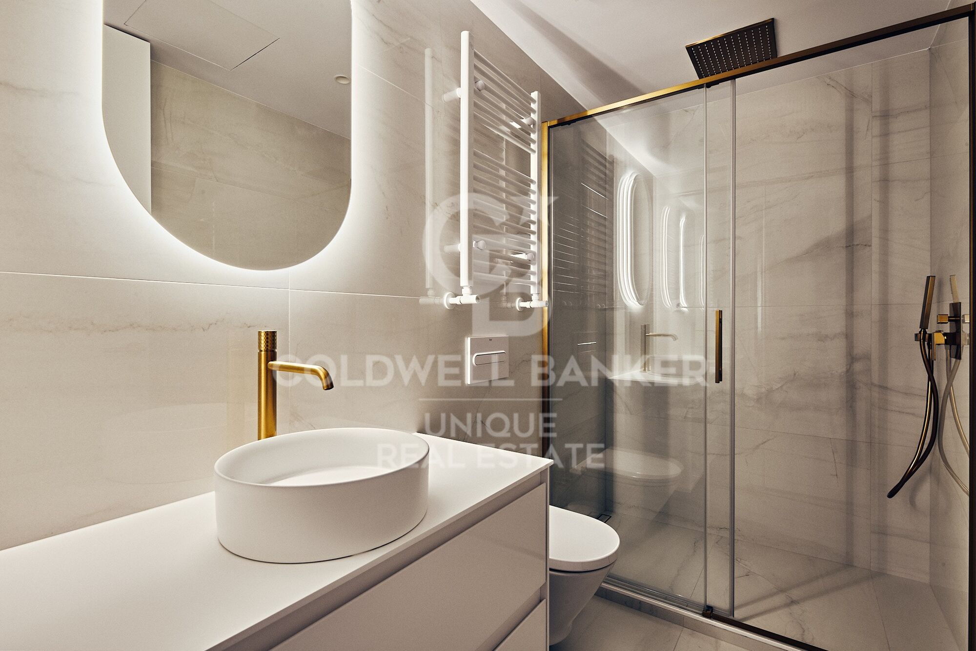 Four-bedroom apartment in Salamanca District