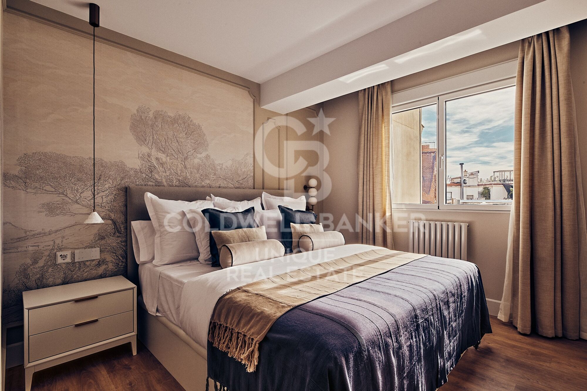 Four-bedroom apartment in Salamanca District