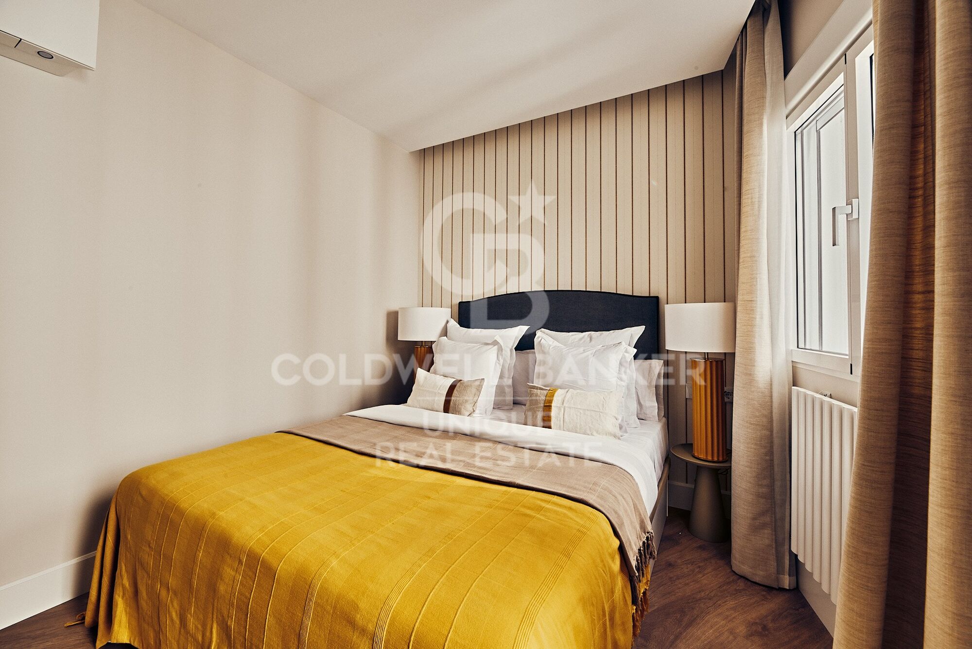Four-bedroom apartment in Salamanca District