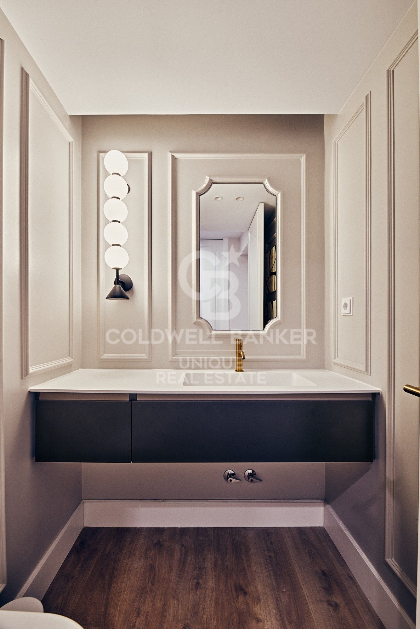 Four-bedroom apartment in Salamanca District