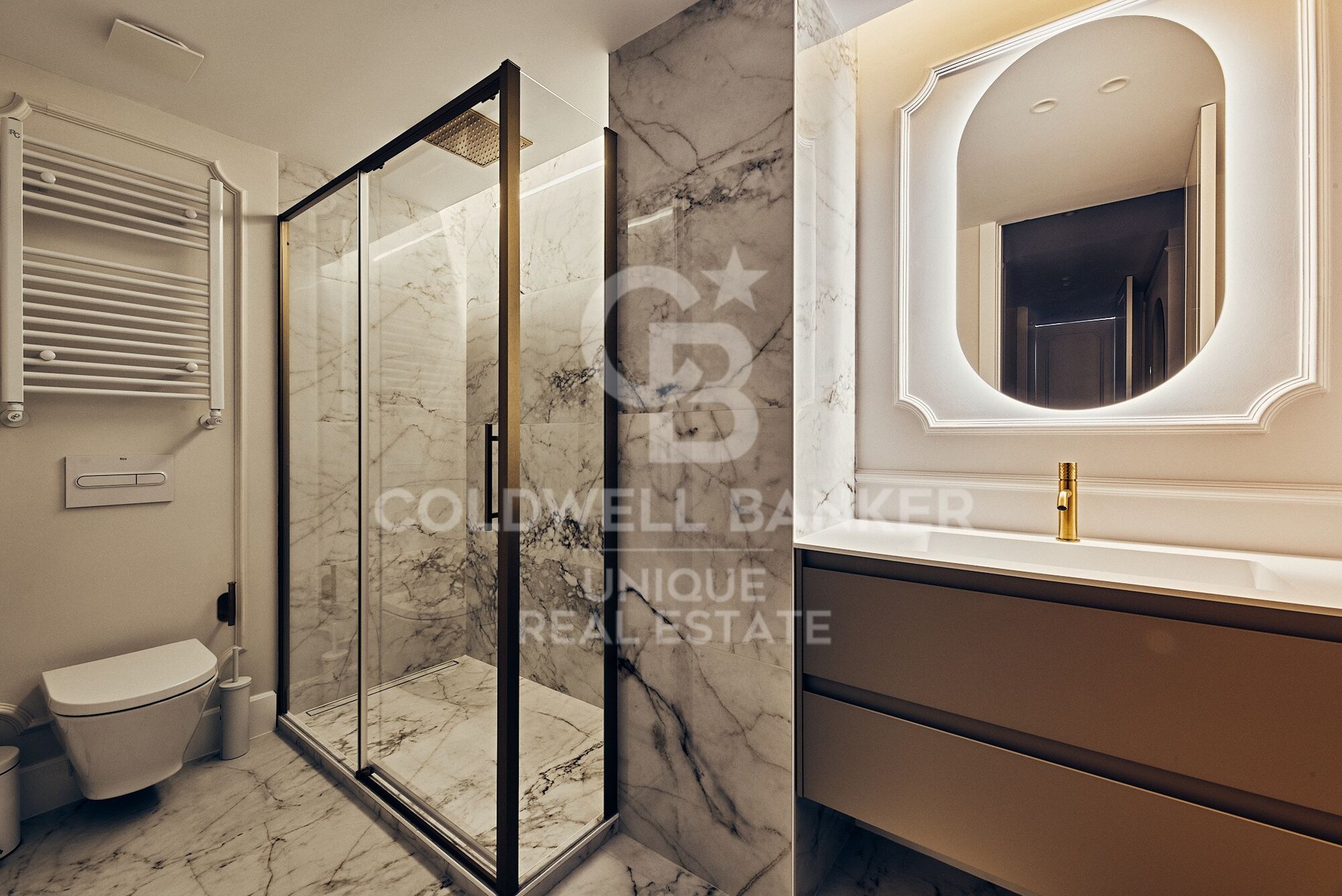 Four-bedroom apartment in Salamanca District