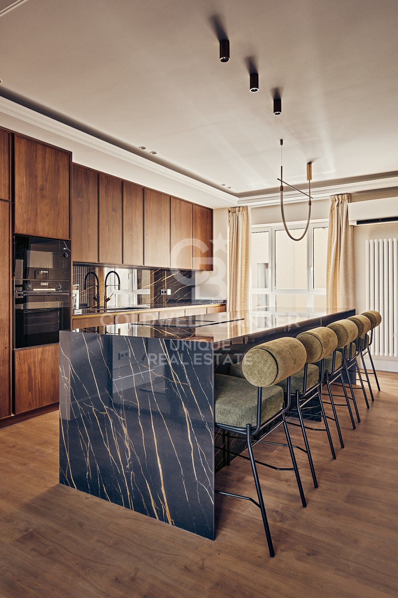 Four-bedroom apartment in Salamanca District