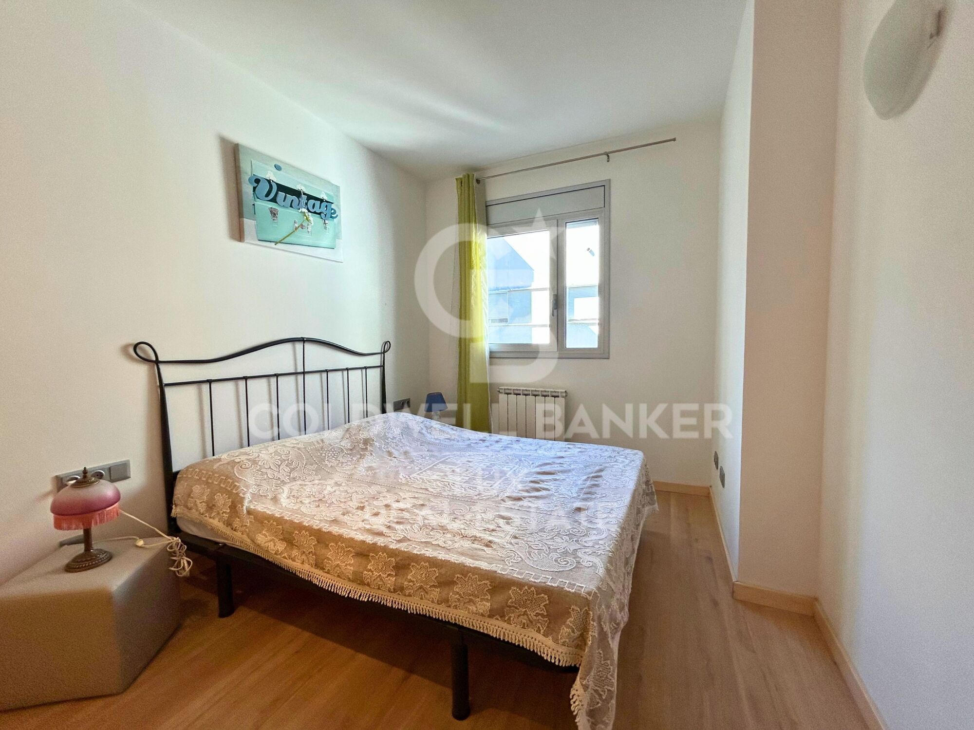 3-Zimmer-Wohnung im Zentrum von Roses mit Parkplatz, Abstellraum und Tourismuslizenz