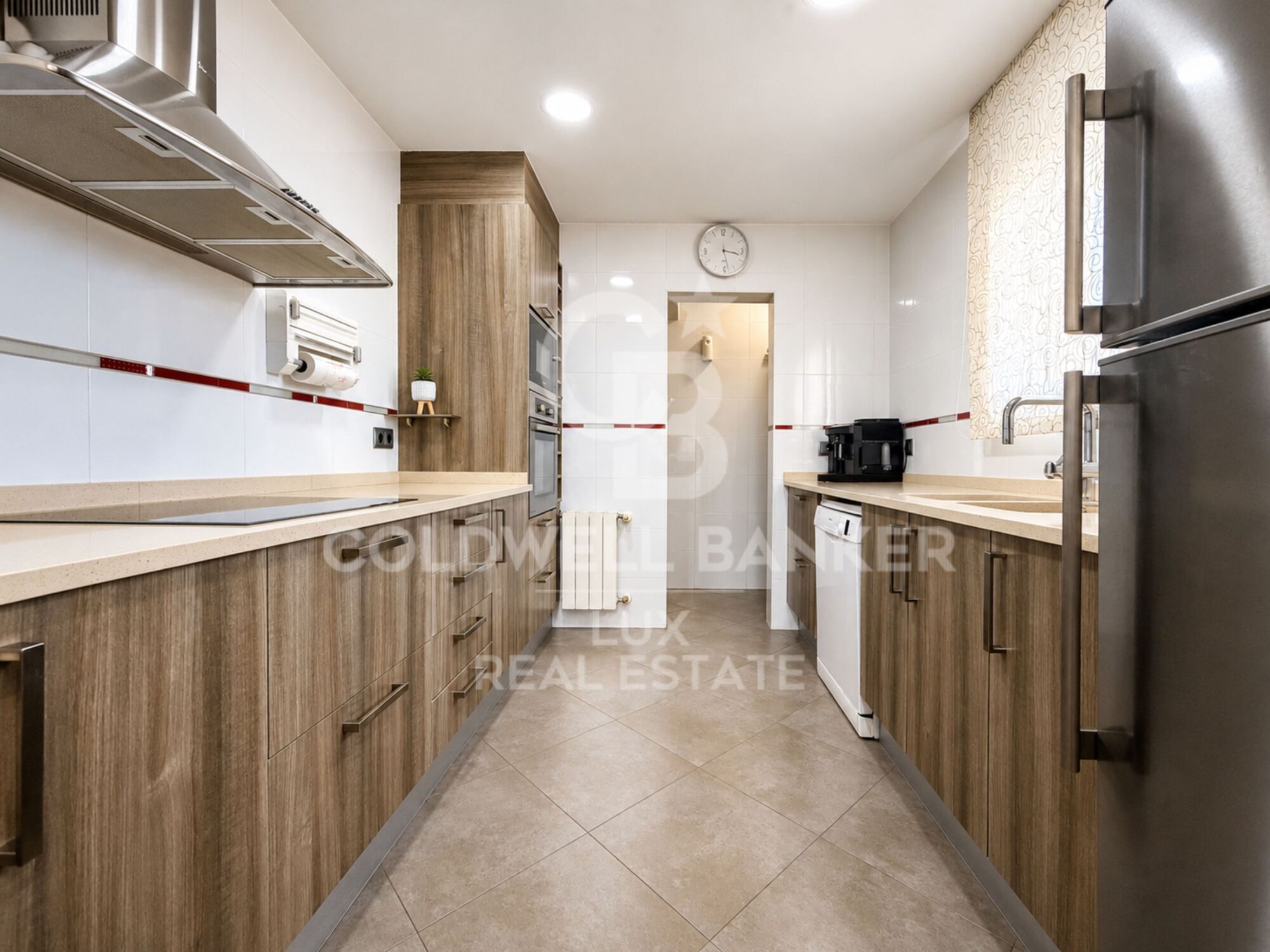 Komplett renoviertes einstöckiges Haus in Roses, mit Swimmingpool und Garage