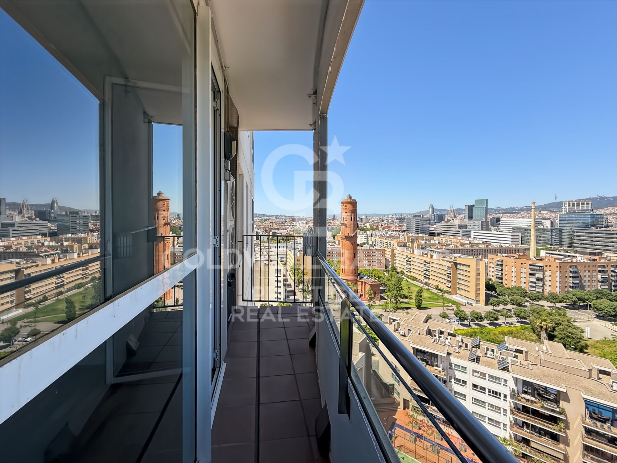 12. Etage, Südausrichtung mit Meerblick