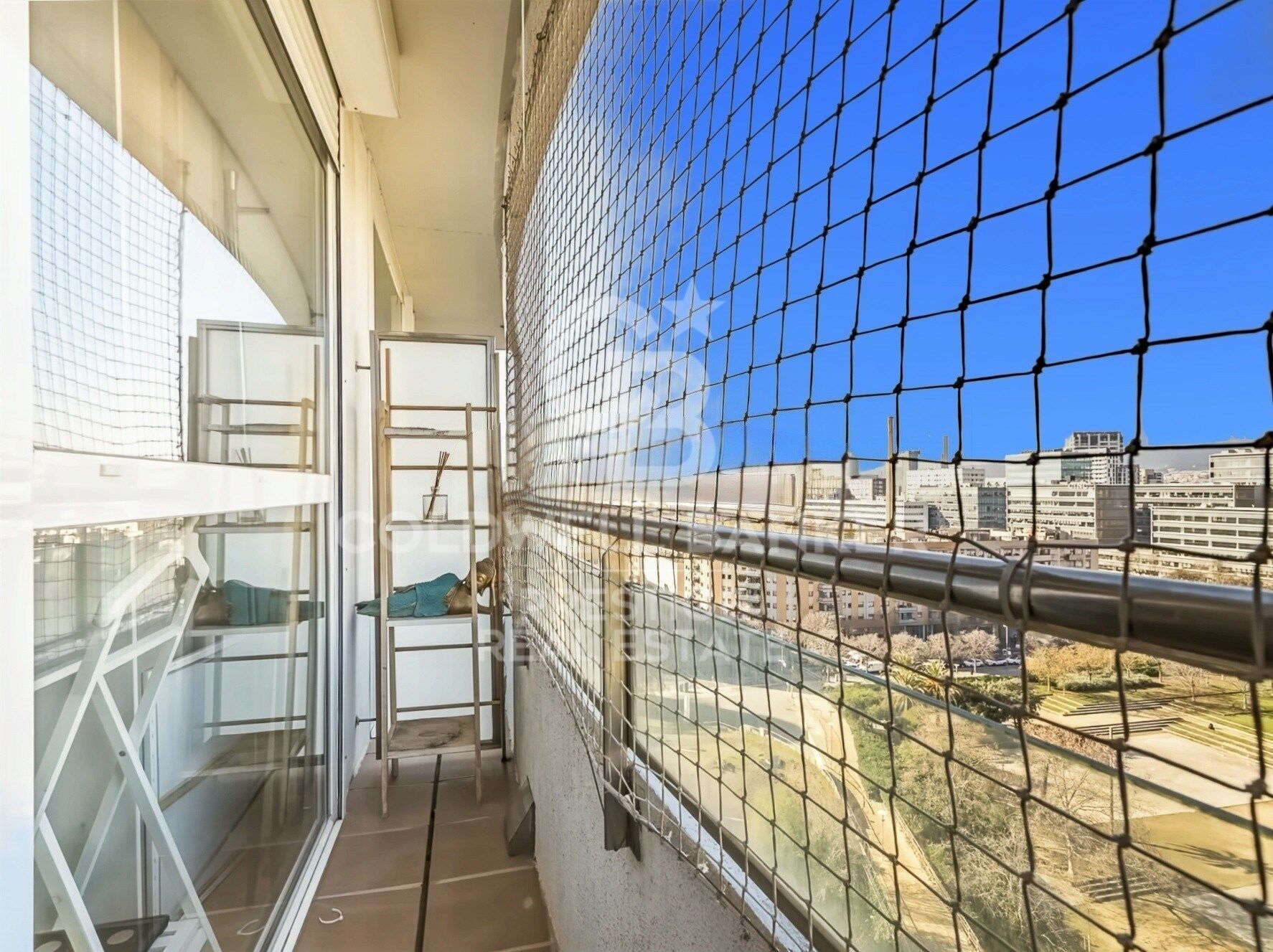 Illa del Bosc: Renovated apartment with sea views