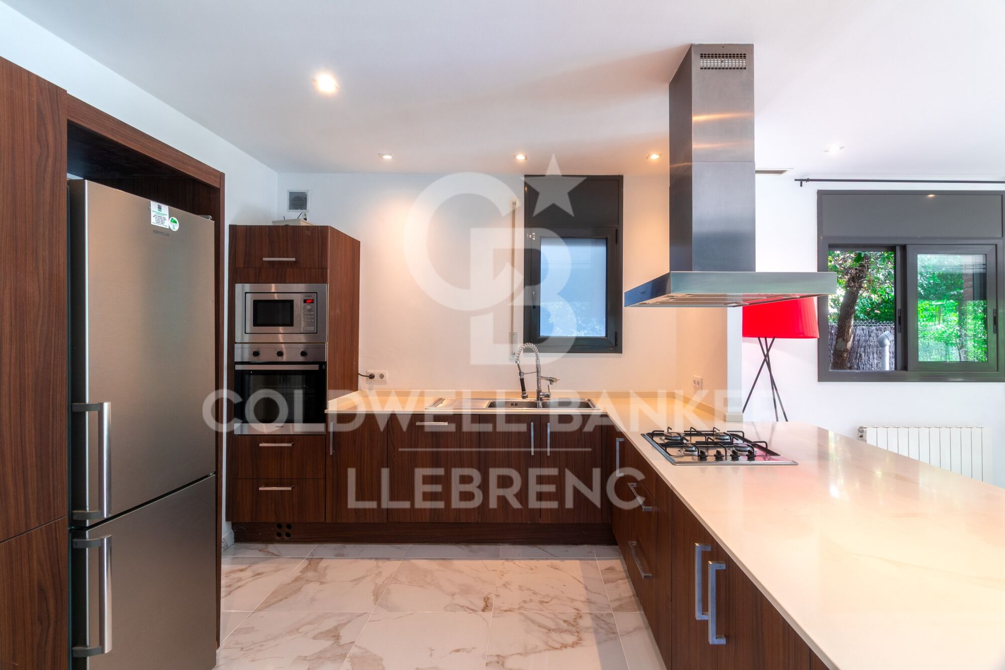 Espectacular casa unifamiliar e venta con jardín y piscina de 507 m² con piscina y jardín en Can Cortés