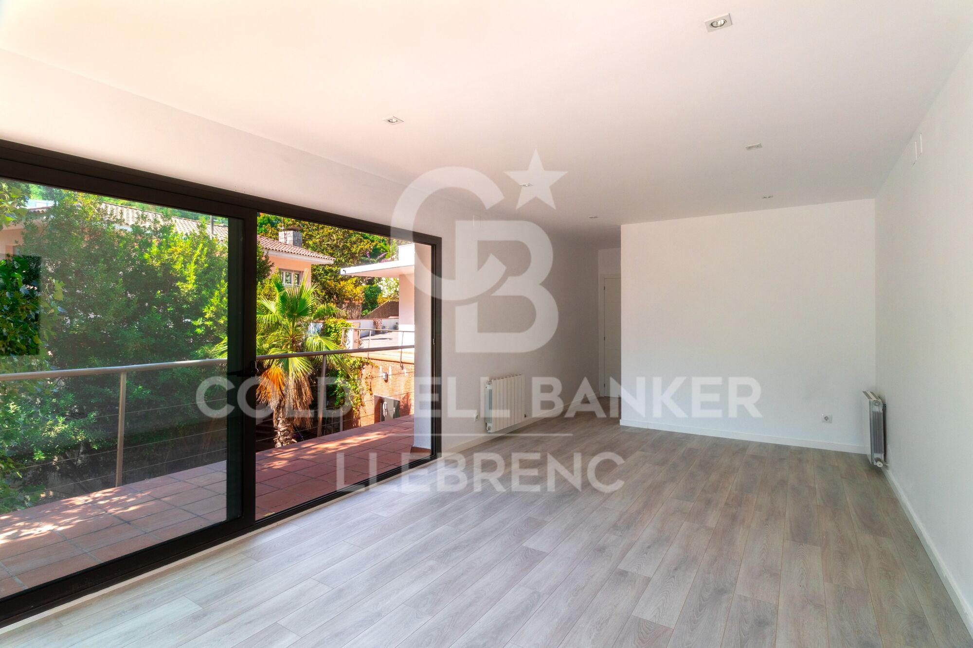 Espectacular casa unifamiliar e venta con jardín y piscina de 507 m² con piscina y jardín en Can Cortés