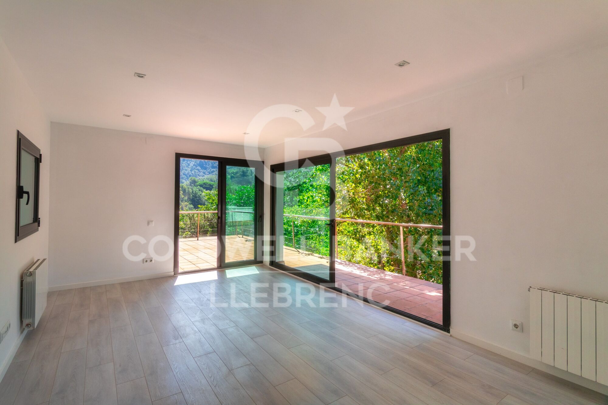 Espectacular casa unifamiliar e venta con jardín y piscina de 507 m² con piscina y jardín en Can Cortés