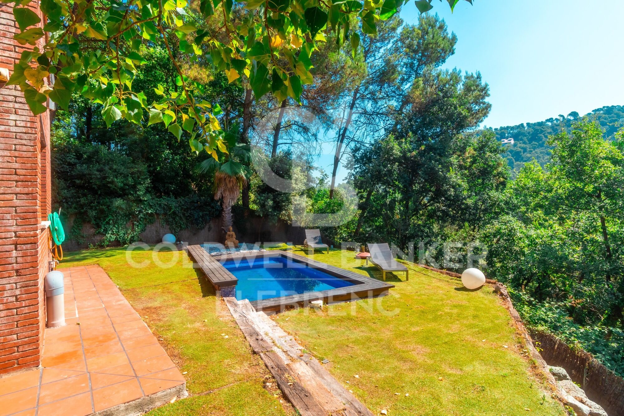 Espectacular casa unifamiliar e venta con jardín y piscina de 507 m² con piscina y jardín en Can Cortés