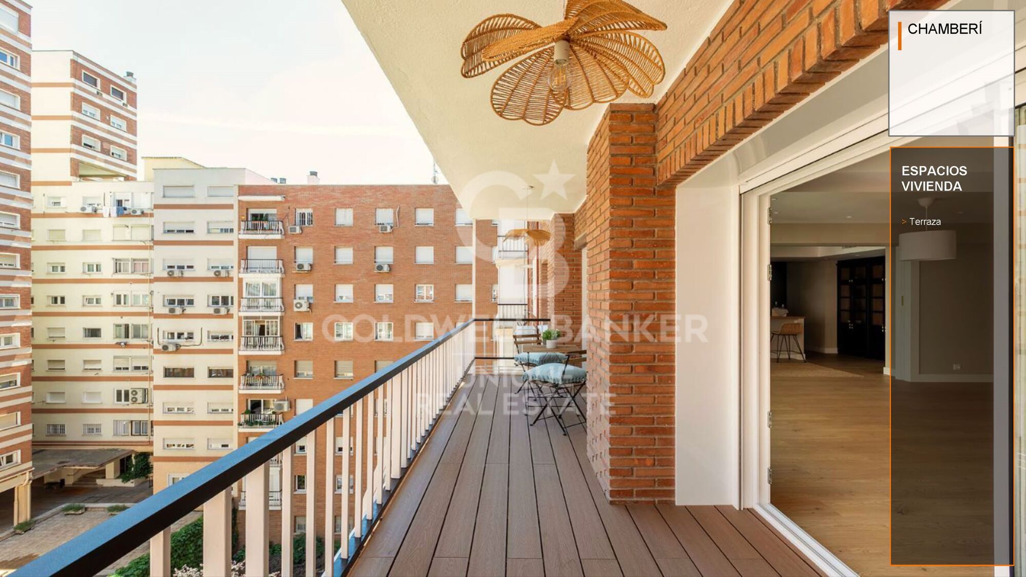 Appartement rénové de 3 chambres à Chamberí