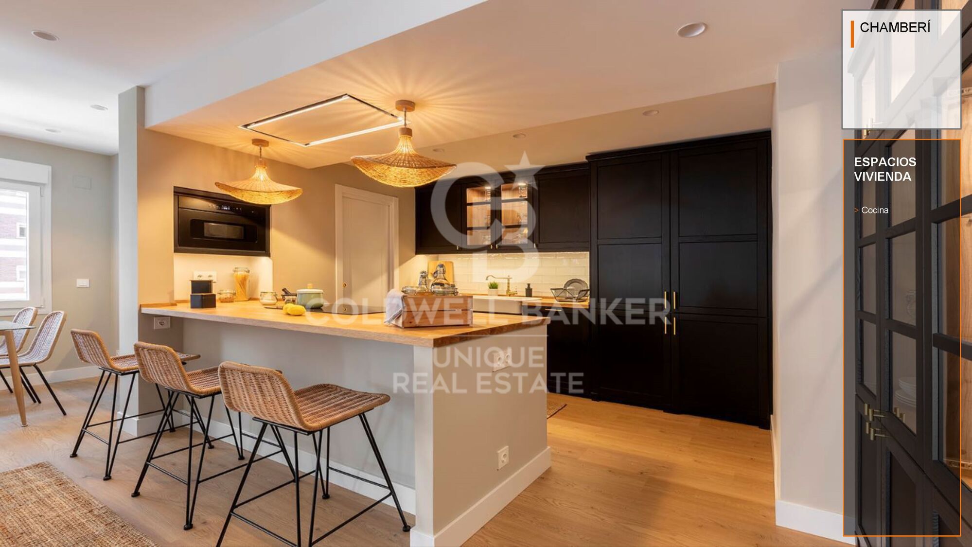 Appartement rénové de 3 chambres à Chamberí
