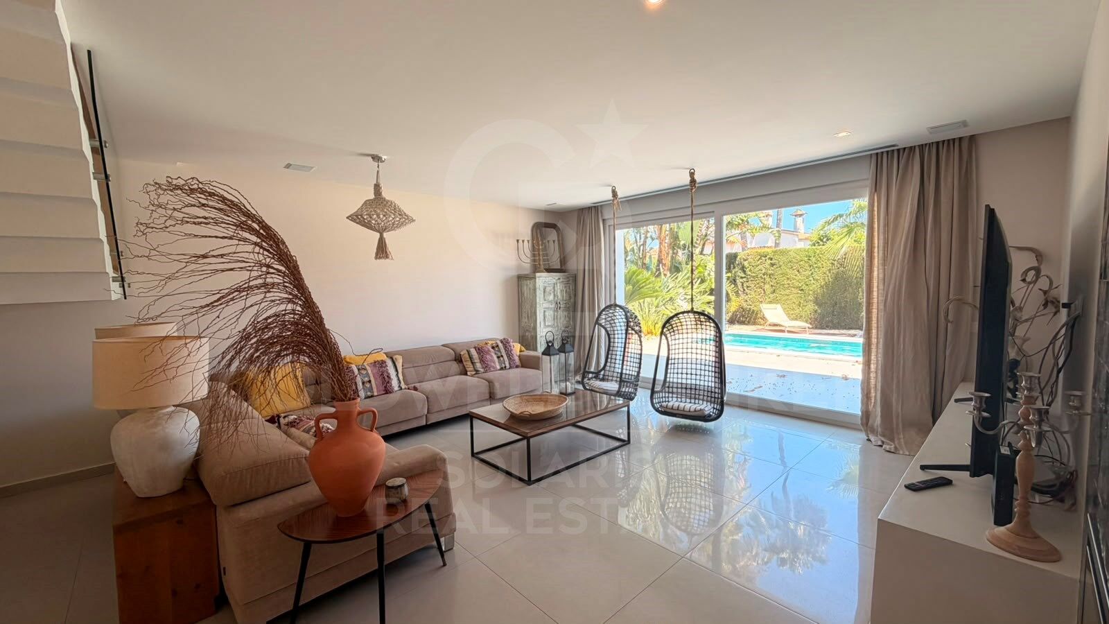 Exklusive Designervilla mit privatem Pool und Panoramablick in Dénia