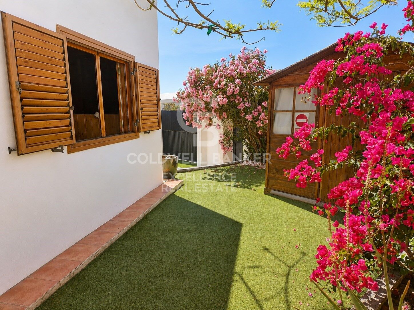 Une Villa Côtière d'Exception dans le Quartier Résidentiel le Plus Recherché de Corralejo