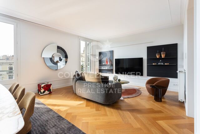 Apartamento de lujo inspirado en el sur de Francia ,Barcelona