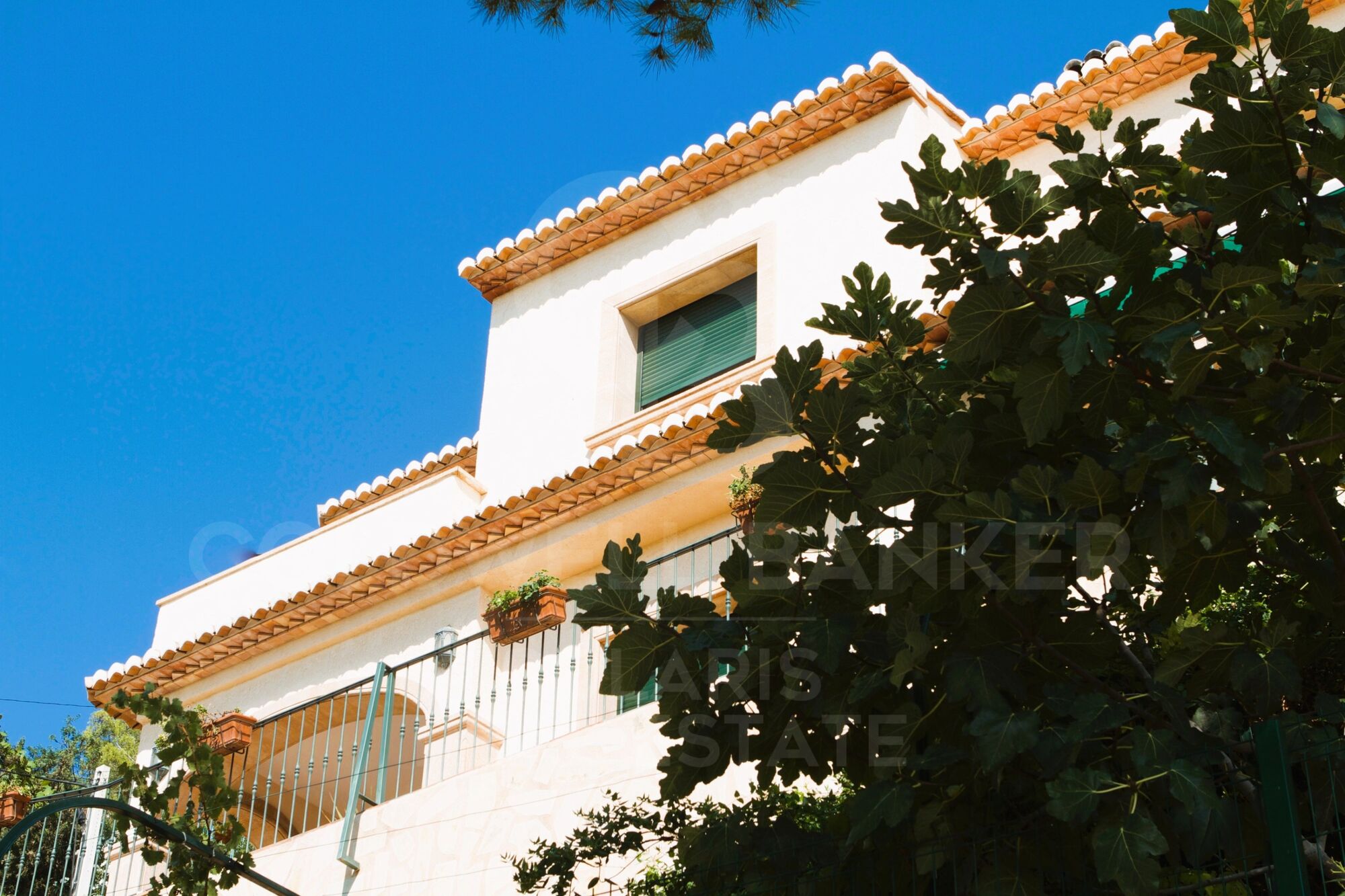 VILLA BENISSA DE ESTILO CLÁSICO - VISTA PANORÁMICA
