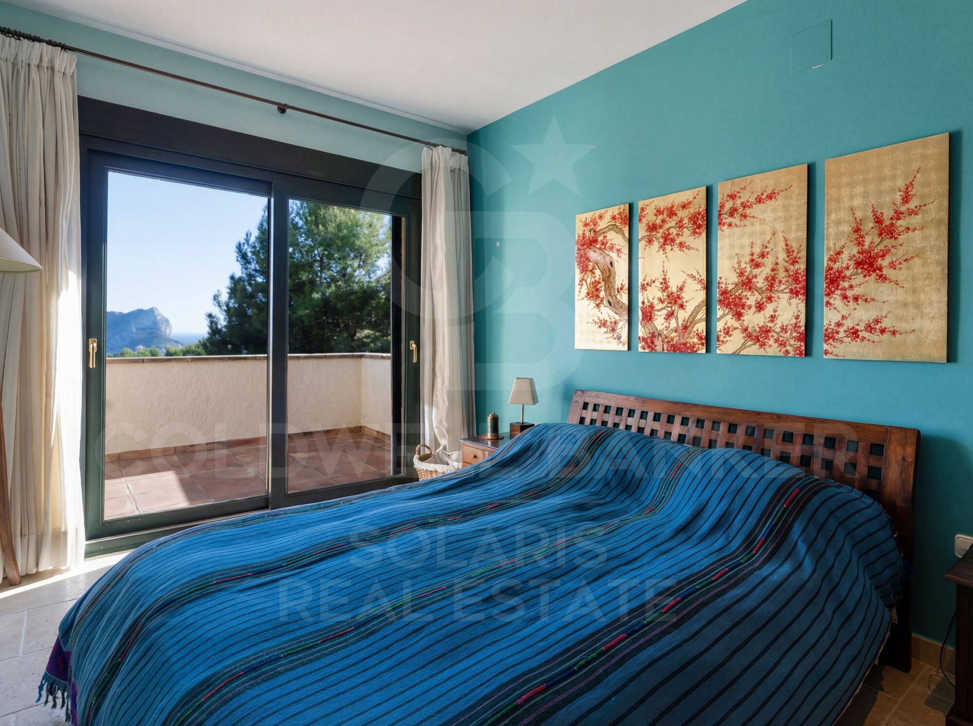 VILLA BENISSA DE ESTILO CLÁSICO - VISTA PANORÁMICA