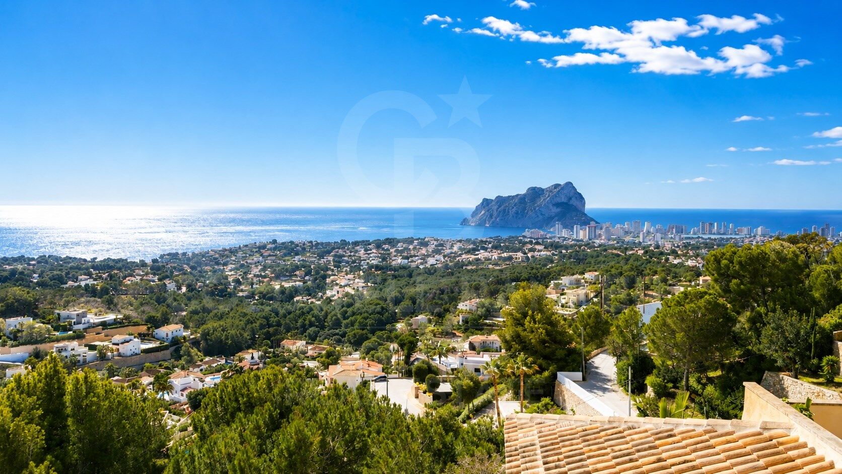 VILLA BENISSA DE ESTILO CLÁSICO - VISTA PANORÁMICA