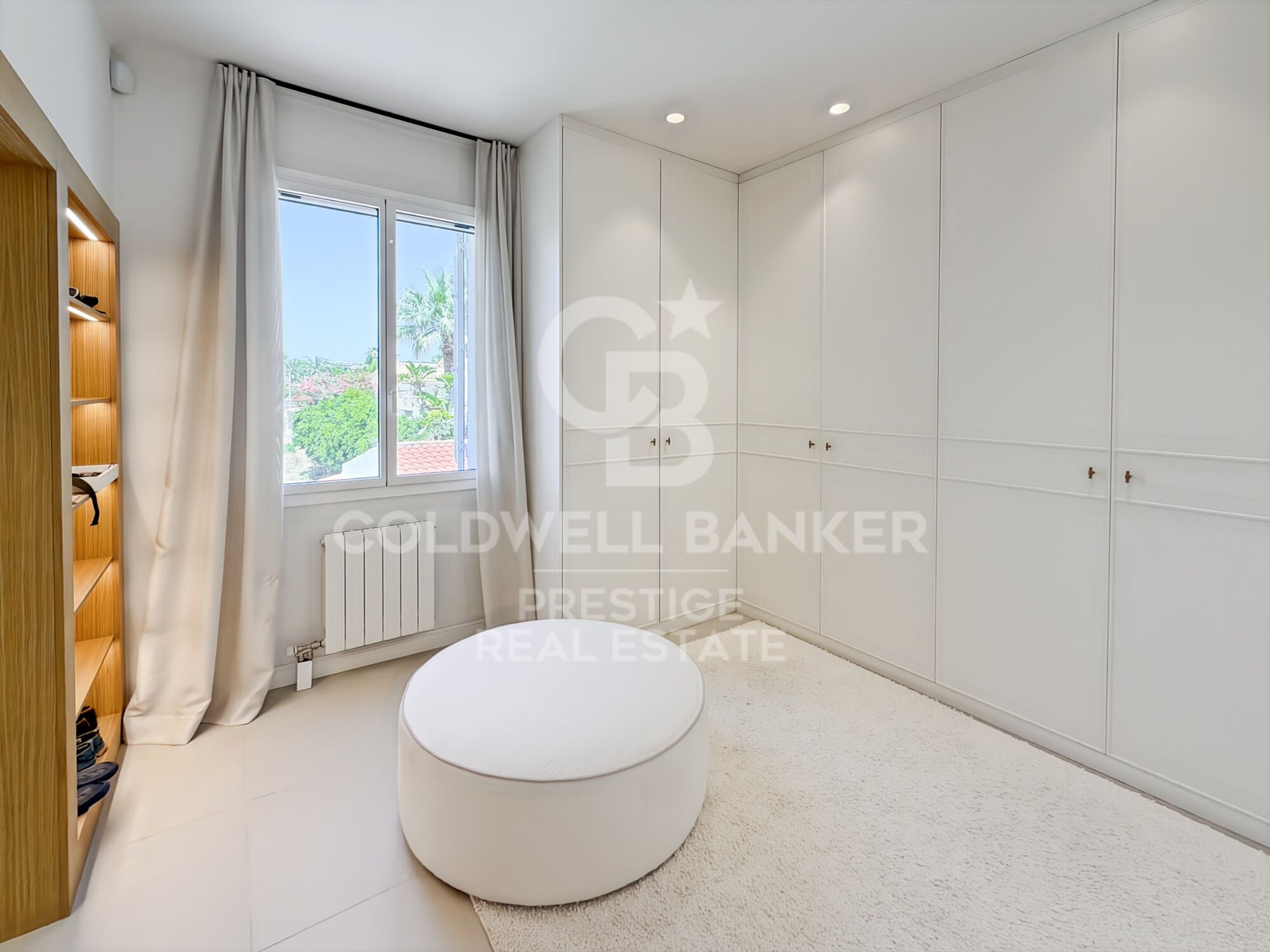 Villa historique de luxe en première ligne de mer à Sitges · Terramar