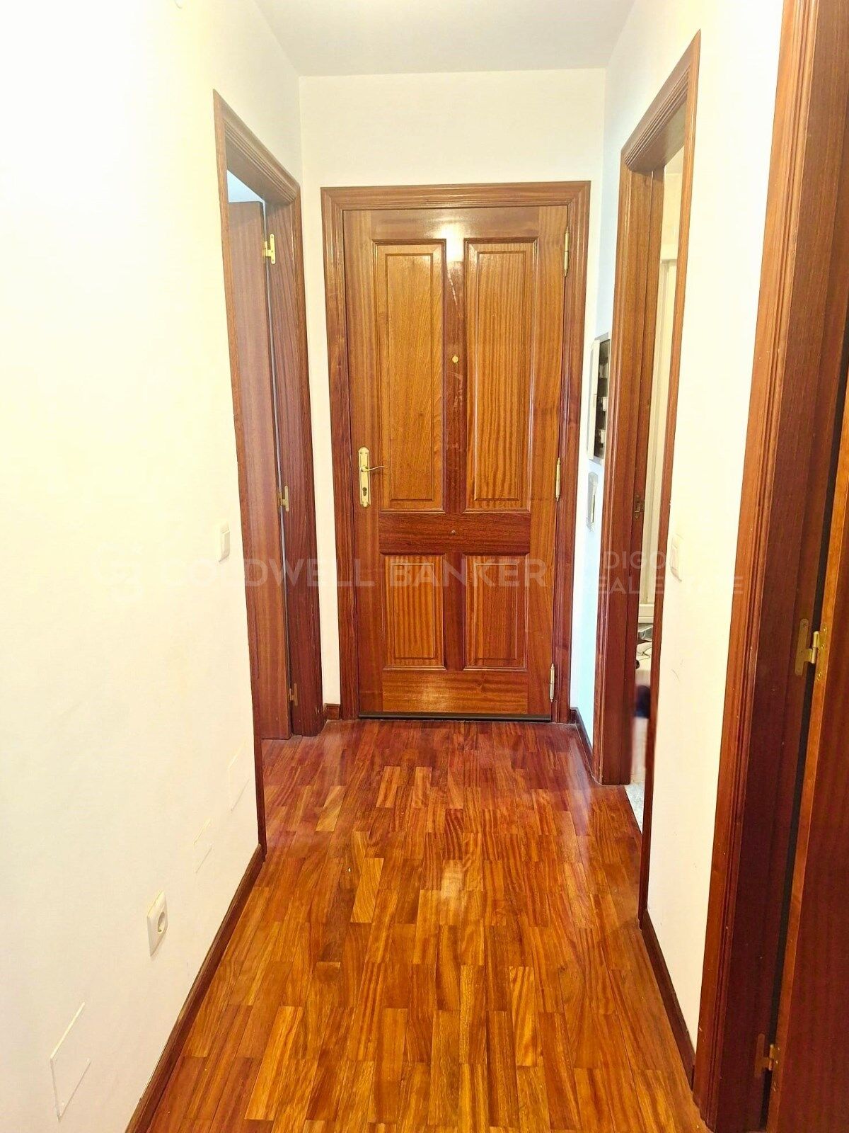Flat 2 Bedrooms Sale Ames