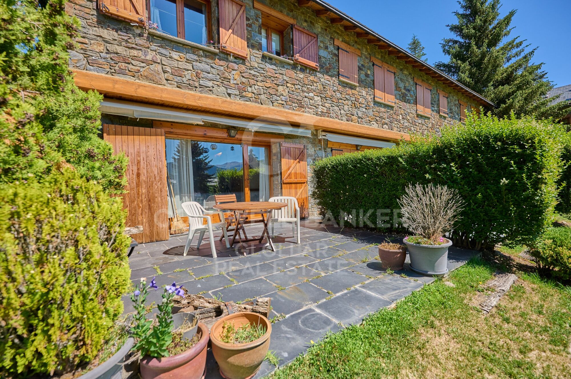 Maison de ville avec jardin à Llívia