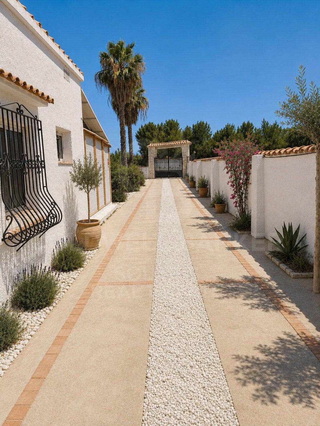Exklusive Finca mit Energieautonomie, zwei Häuser, Schwimmbad und große Außenbereiche