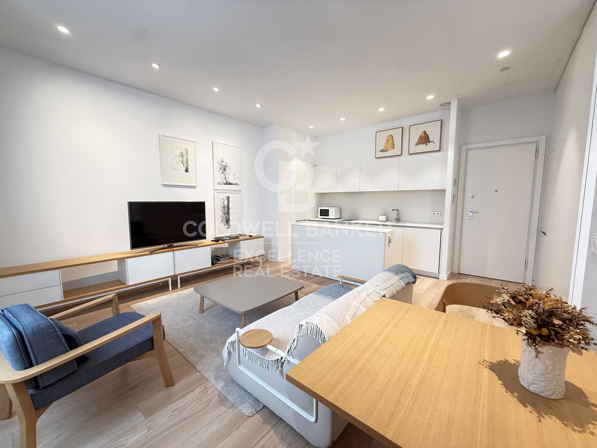 Exklusives Designer-Loft zur Miete im Herzen von Valencia, neben der Plaza de la Reina