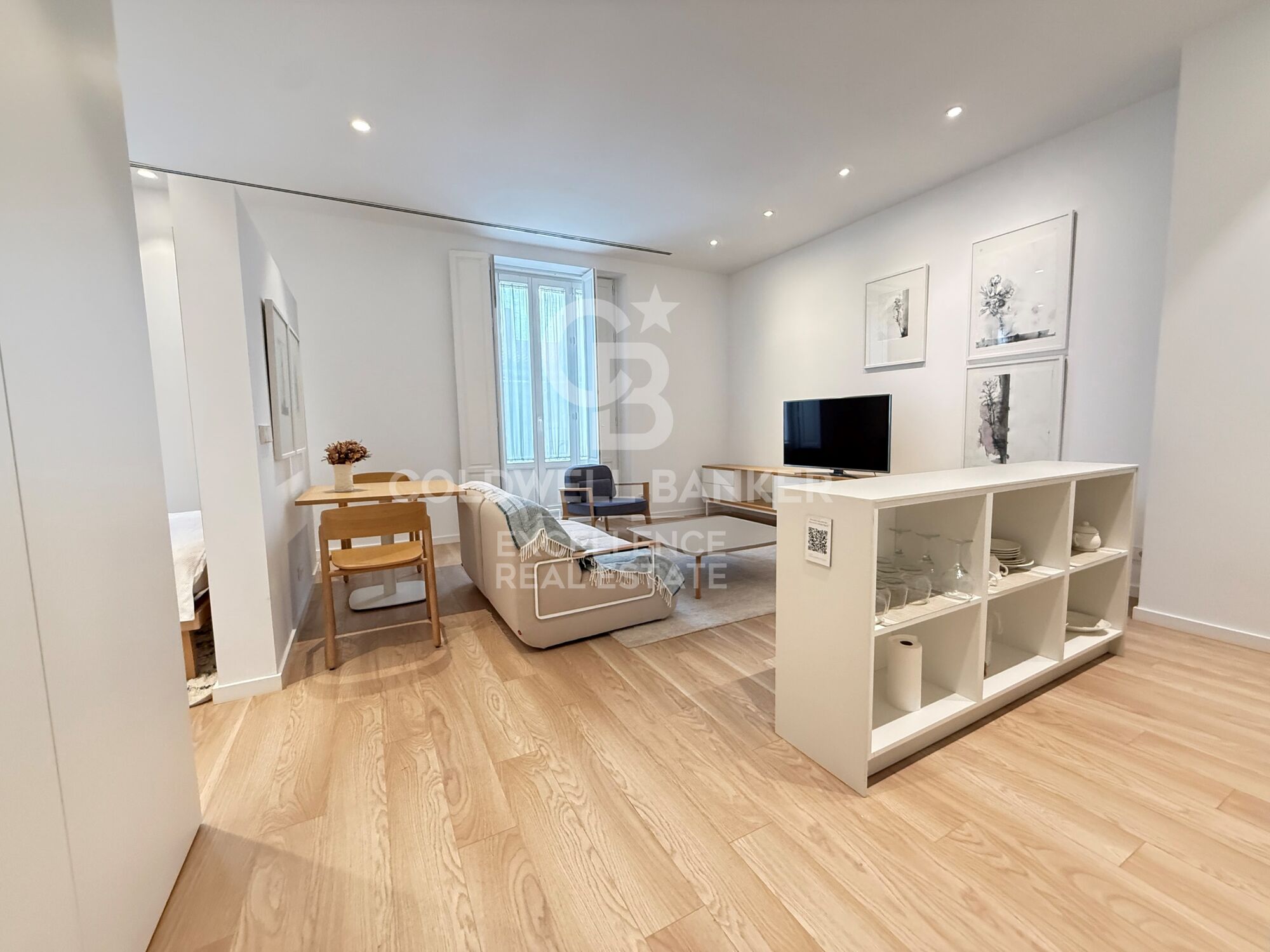 Exklusives Designer-Loft zur Miete im Herzen von Valencia, neben der Plaza de la Reina