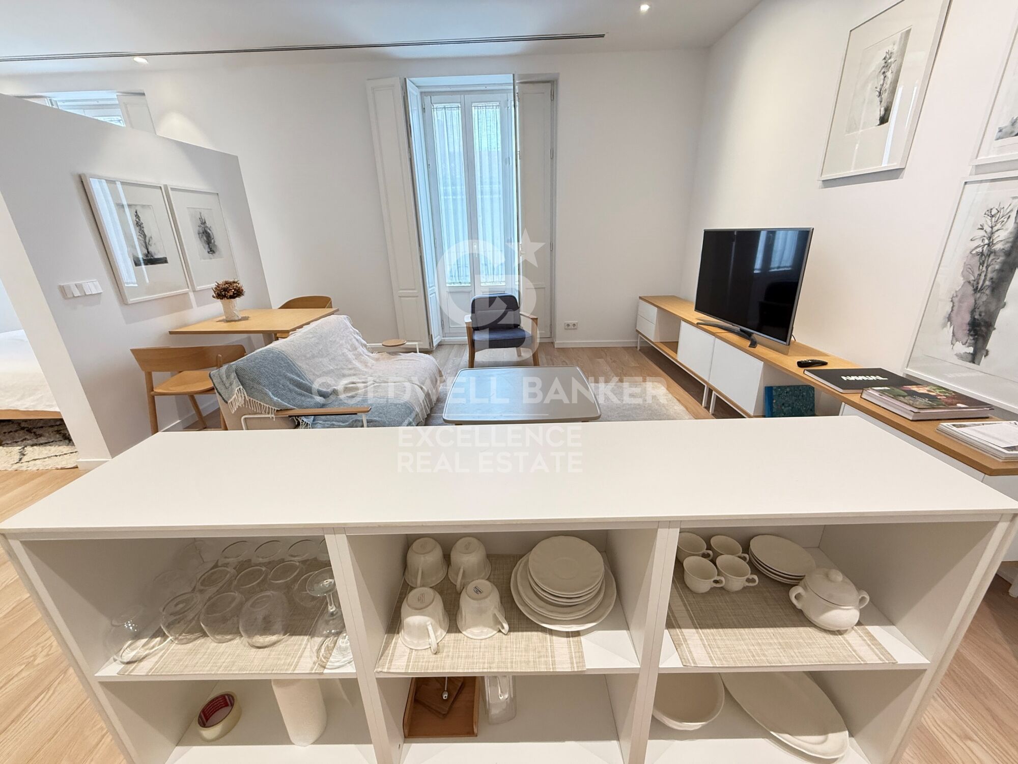 Exklusives Designer-Loft zur Miete im Herzen von Valencia, neben der Plaza de la Reina