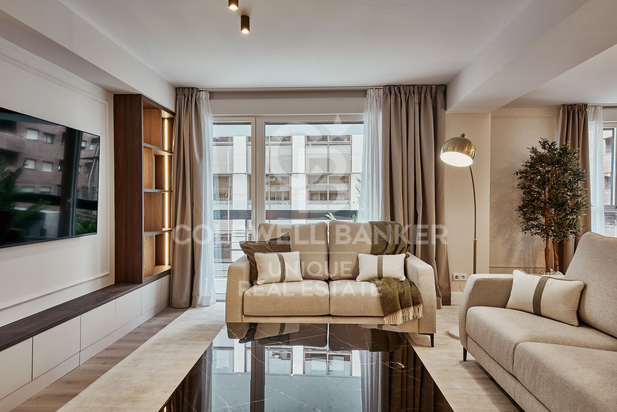 Brandneue 3-Zimmer-Außenwohnung mit Terrasse in Goya, Madrid