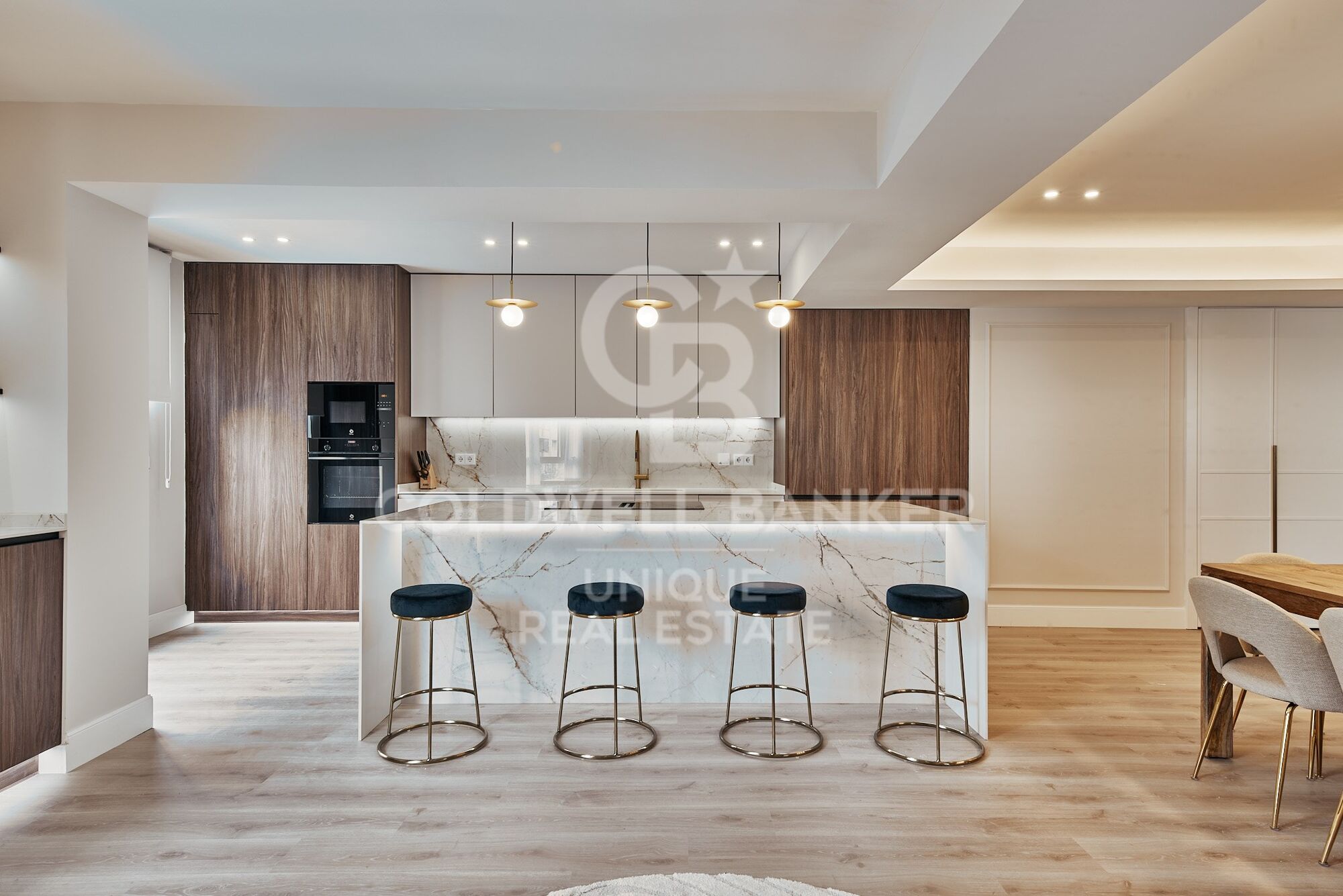Brandneue 3-Zimmer-Außenwohnung mit Terrasse in Goya, Madrid