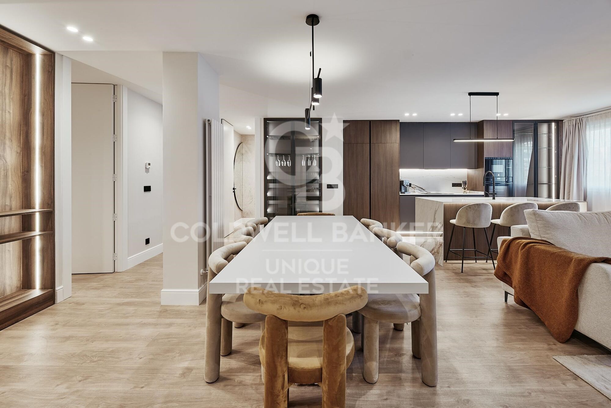 Renovierte Wohnung mit Garage in Lista