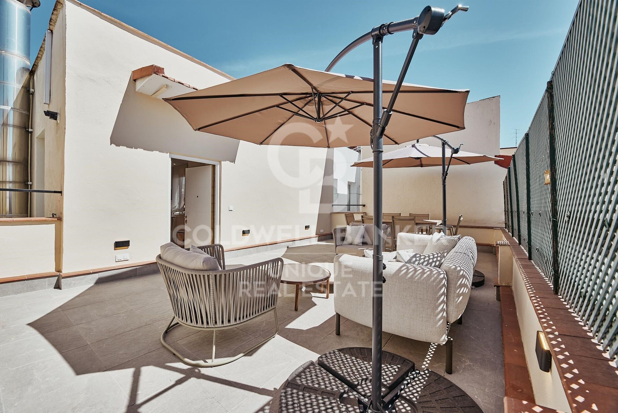 Penthouse with Private Terrace in Goya