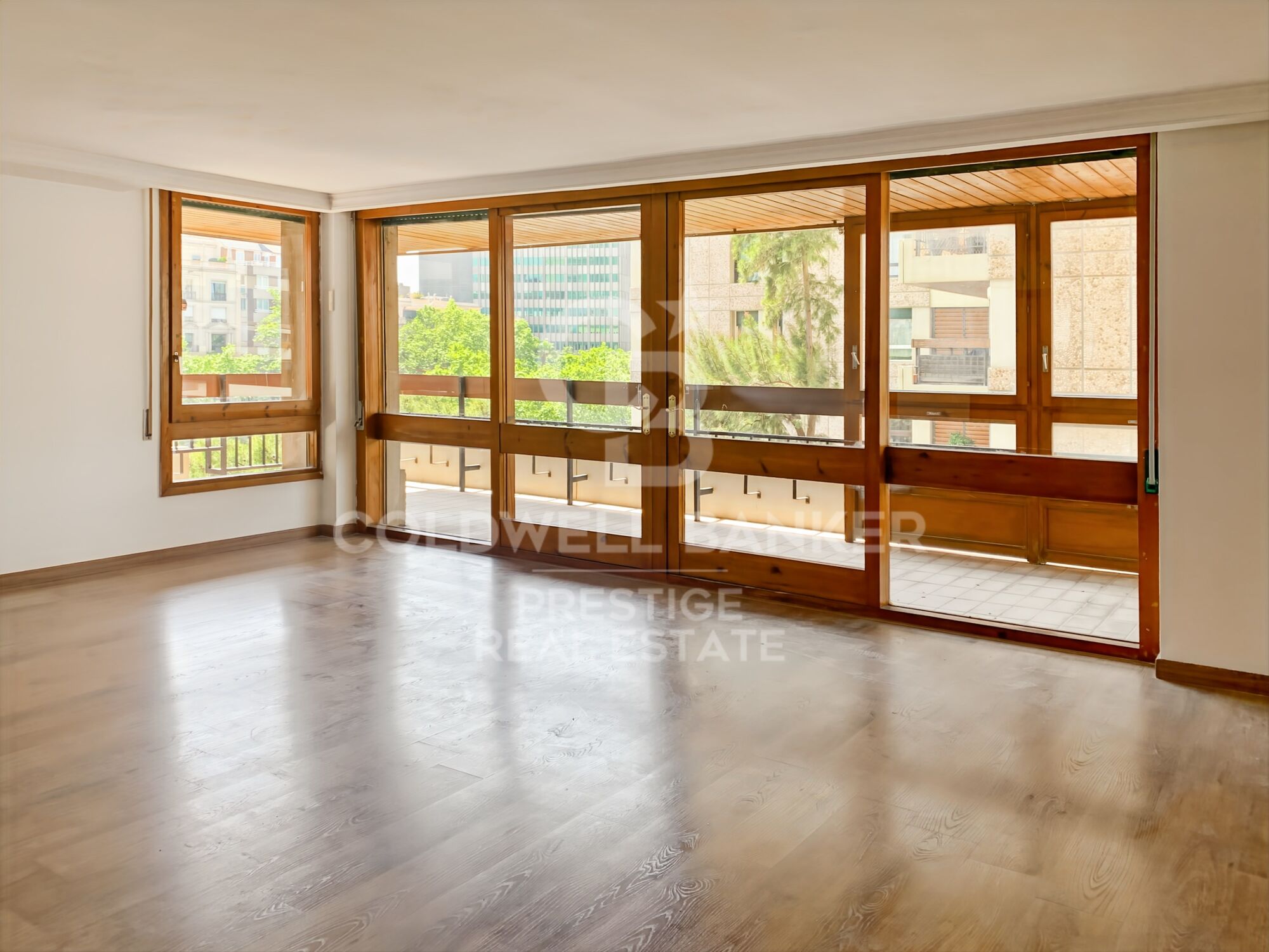 Apartment with terrace in Avda Diagonal/Ganduxer