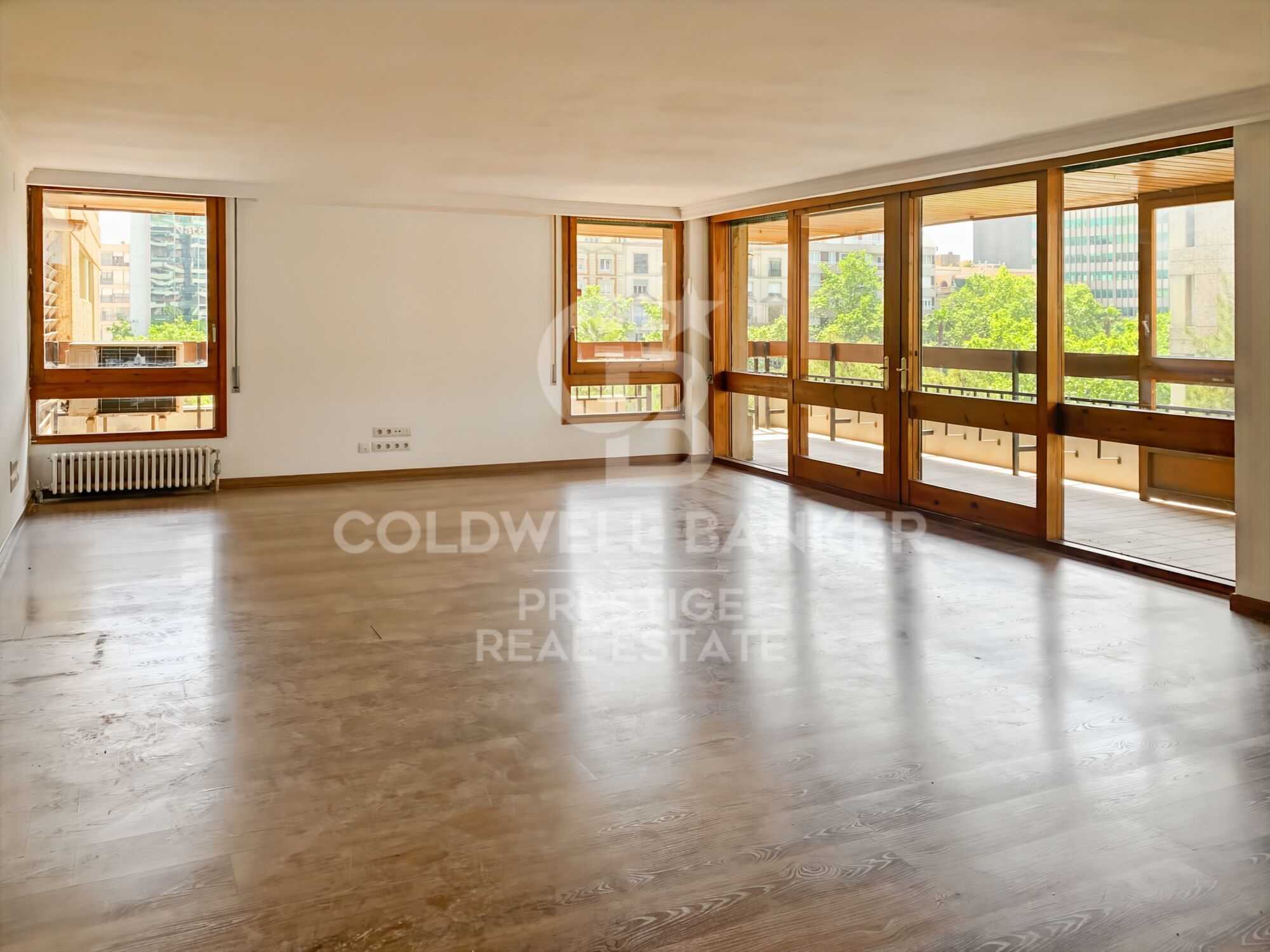Apartment with terrace in Avda Diagonal/Ganduxer