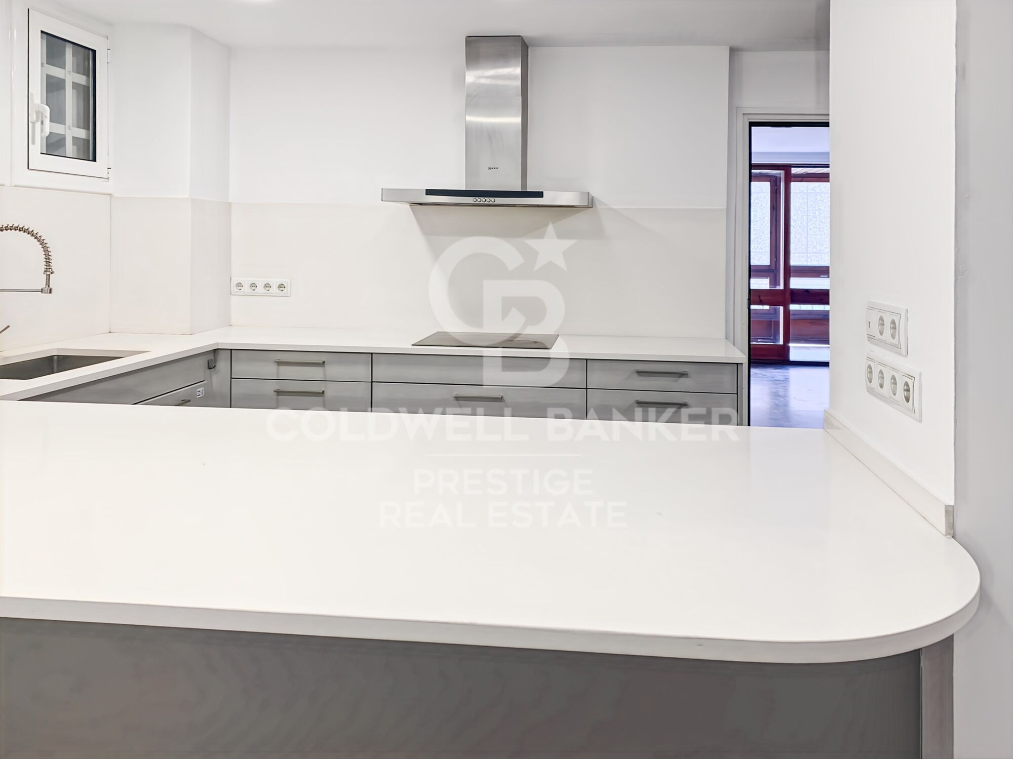 Apartment with terrace in Avda Diagonal/Ganduxer
