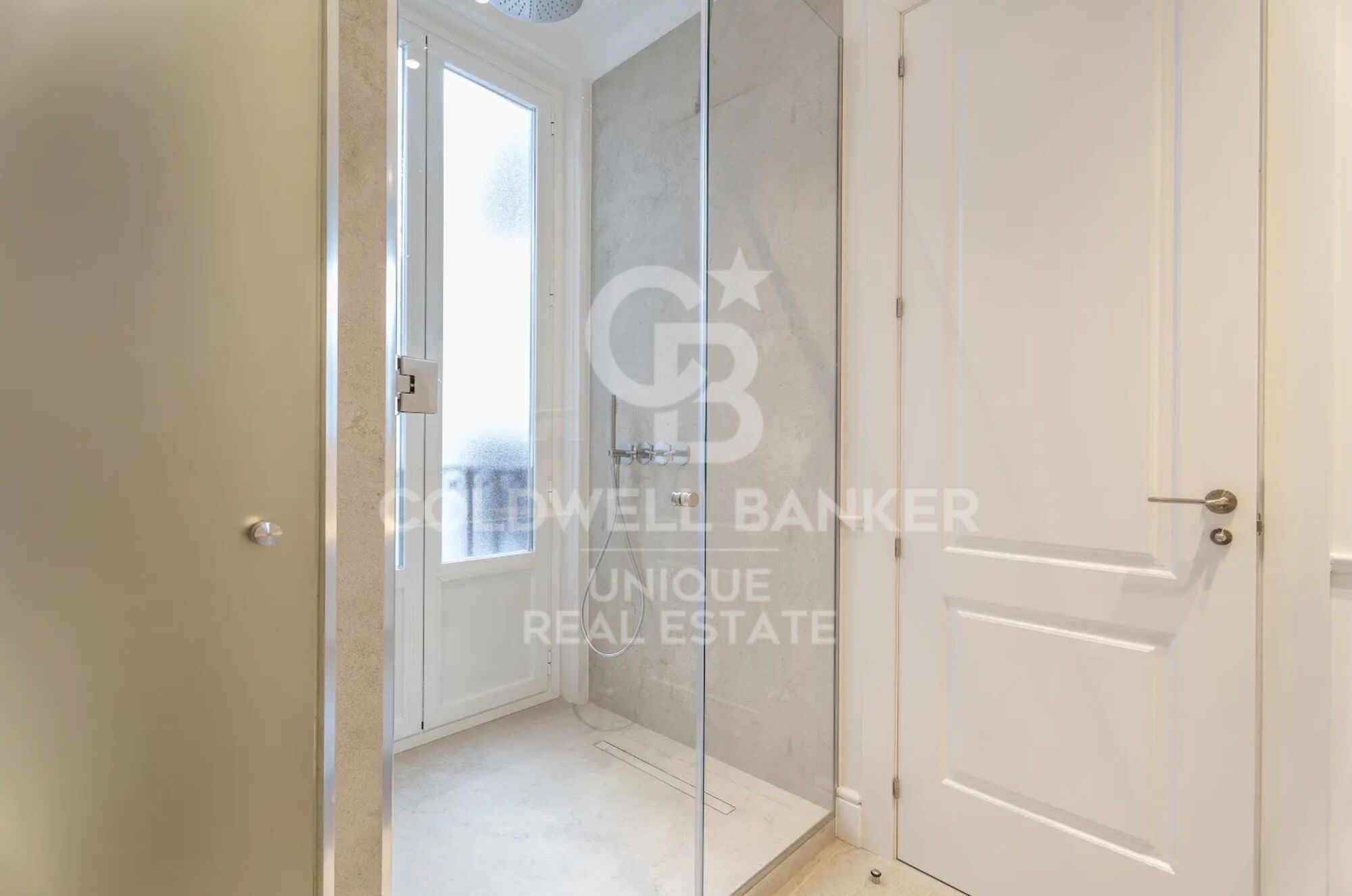 Appartement tout neuf avec trois chambres à Justicia, Madrid