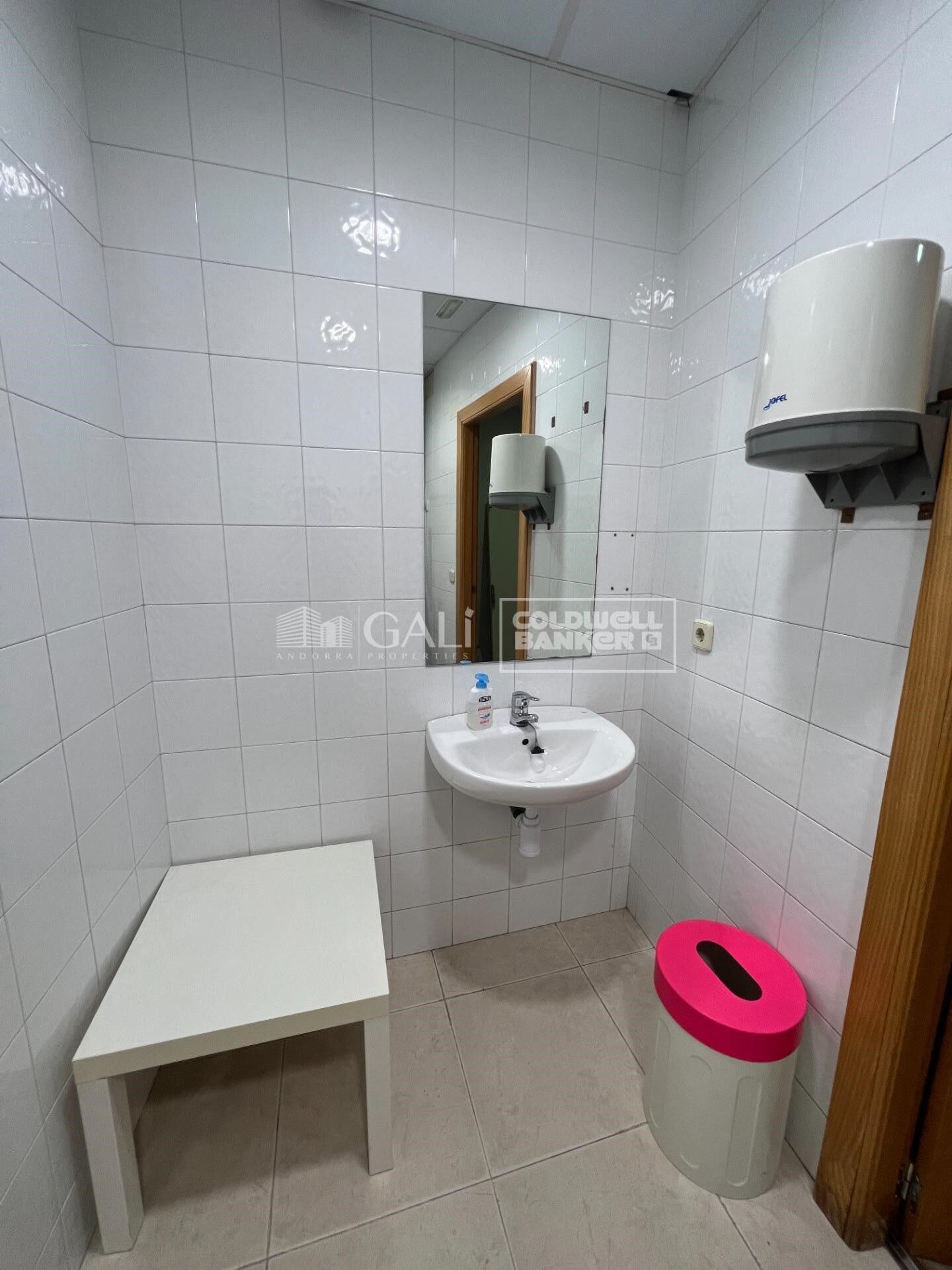 Local comercial Alquiler Andorra la Vella
