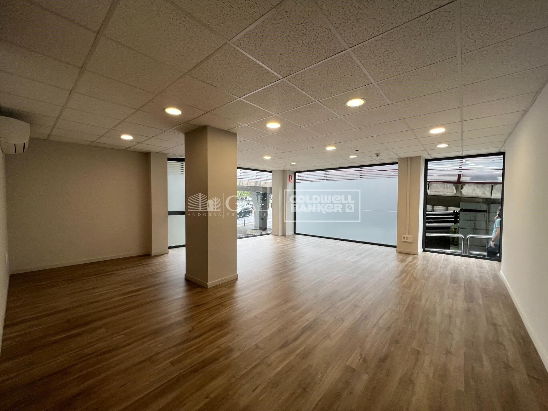 Local commercial Location Andorra la Vella
