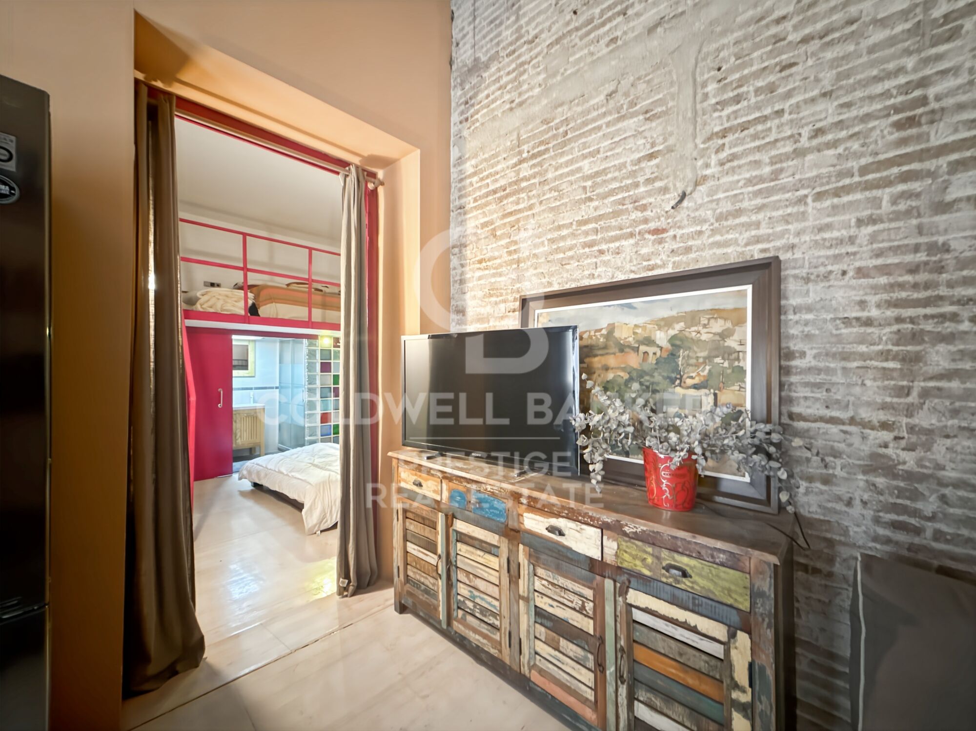 Loft con jardín y piscina en un antiguo palacio del siglo XVIII