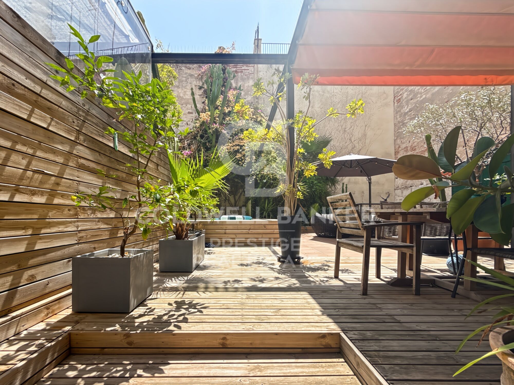 Loft avec jardin et piscine dans un ancien palais du XVIIIe siècle