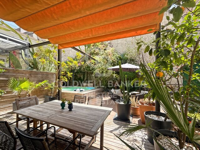 Loft con jardín y piscina en un antiguo palacio del siglo XVIII