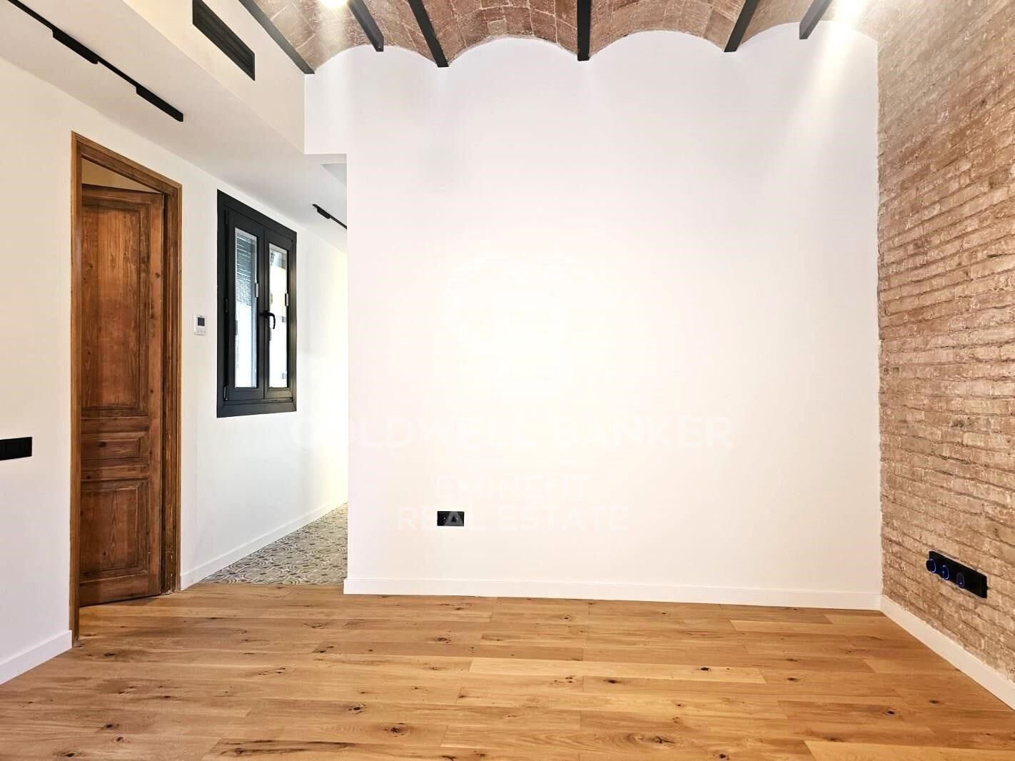 Piso reformado a nuevo en Carrer de Novell.