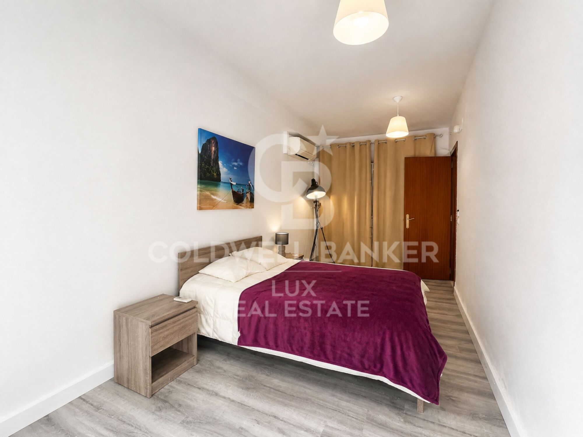 House with a 12x4.6m mooring, 500m from the sea, Empuriabrava