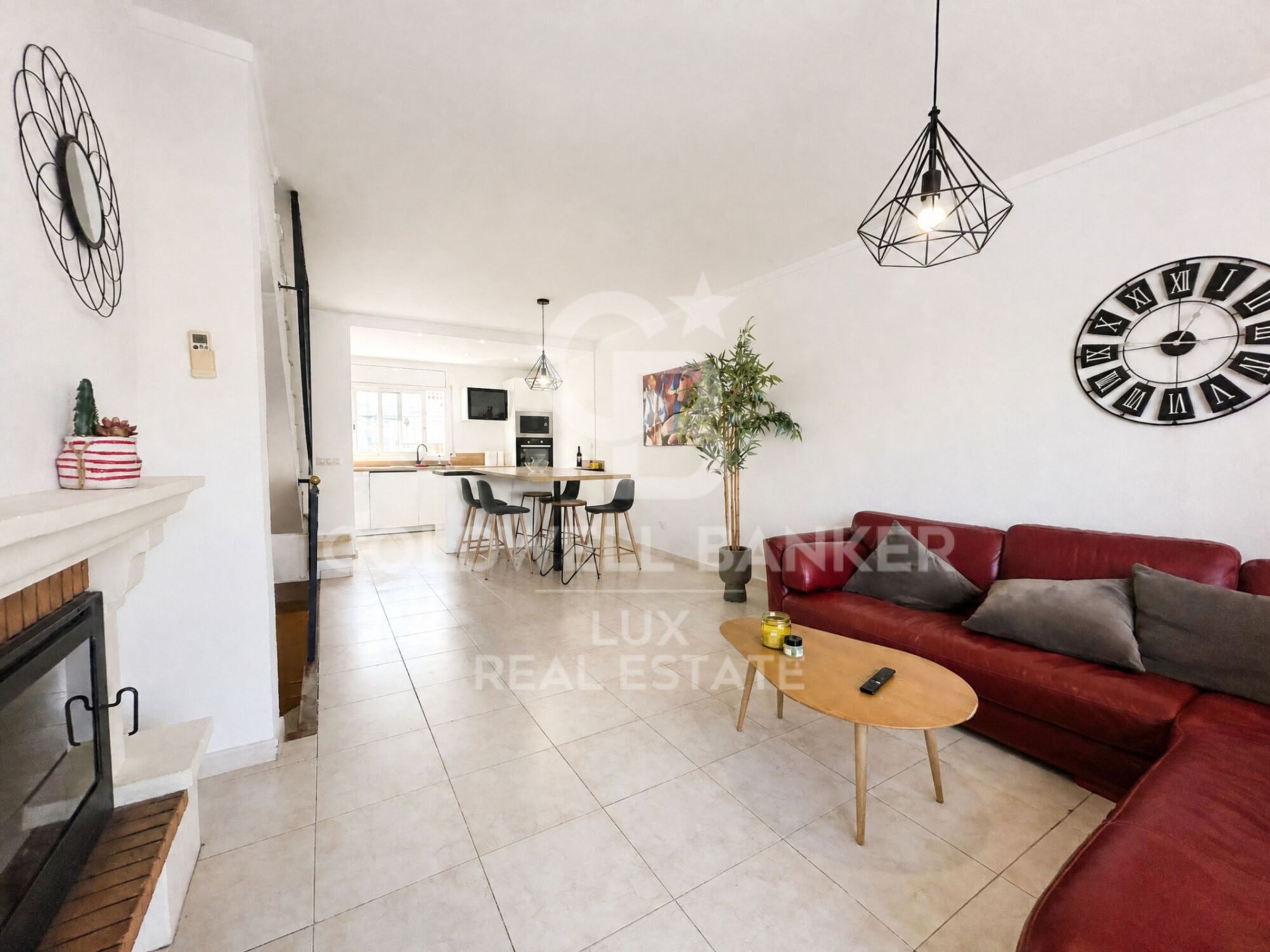 House with a 12x4.6m mooring, 500m from the sea, Empuriabrava